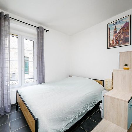 Agreable T1 Situe Au Centre Historique De Dinan Apartman Kültér fotó
