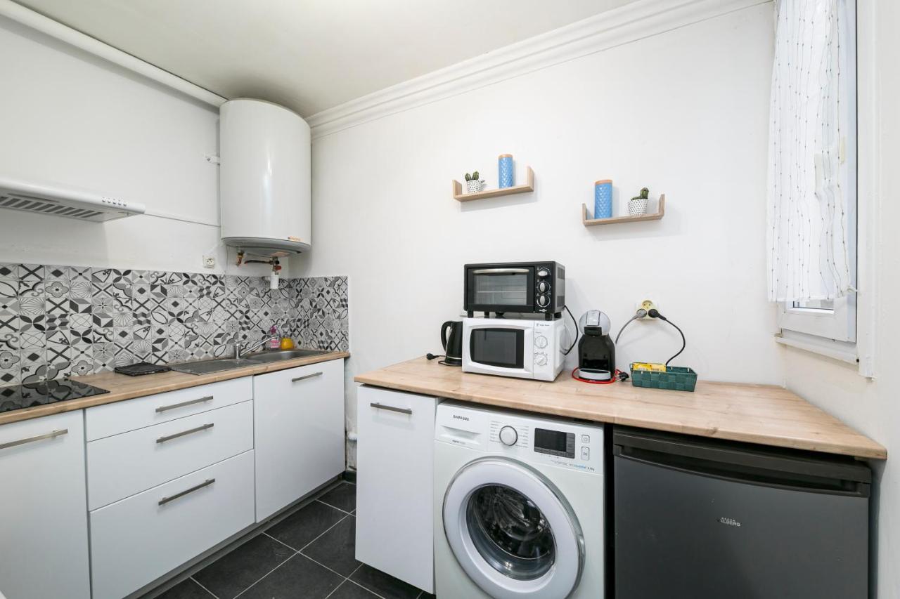 Agreable T1 Situe Au Centre Historique De Dinan Apartman Kültér fotó